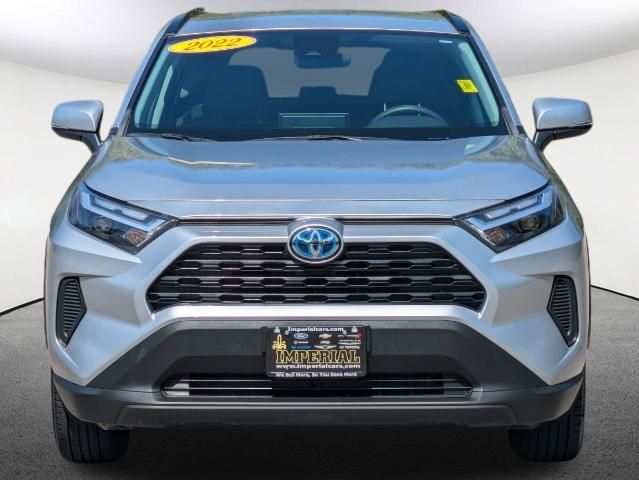 2022 Toyota RAV4 Hybrid XLE 13