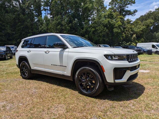 2026 Jeep Grand Cherokee L Altitude 4x2