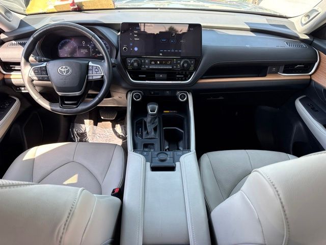 Used 2026 Toyota Grand Highlander SUV