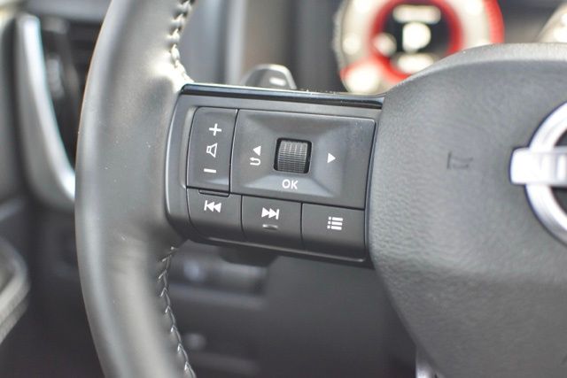 Used 2025 Nissan Rogue SL 4D Sport Utility