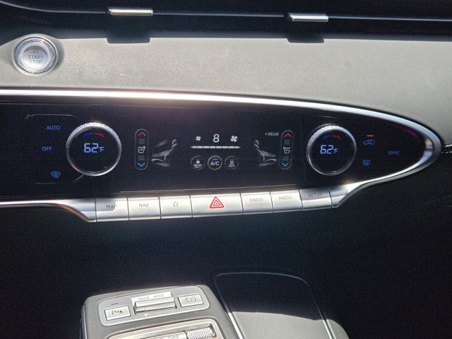 2025 Genesis Gv70 - $42,897