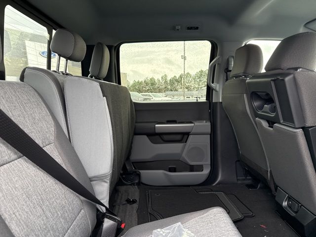 New 2026 Gray Ford XL image 19