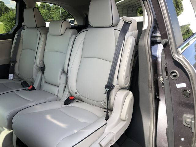 new 2026 Honda Odyssey car, priced at $45,434