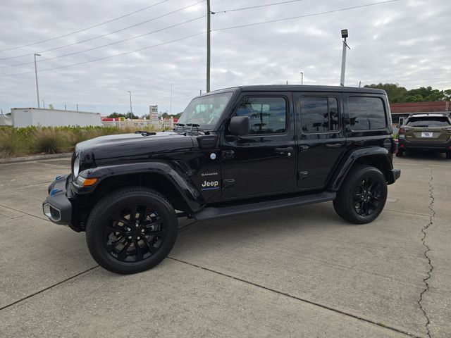 Black Clearcoat 2023 Jeep Wrangler 4xe Sahara 4WD SUV / Crossover Four-Wheel Drive 8-Speed Automatic