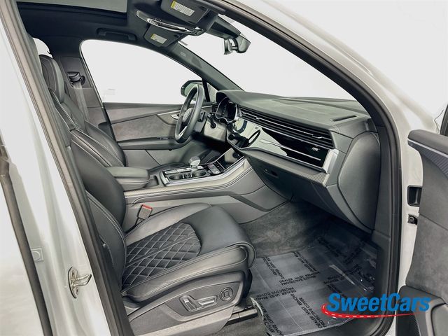 2025 Audi SQ7
