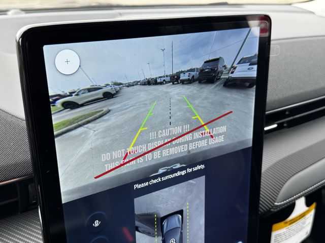 New 2026 Black Ford Select image 17