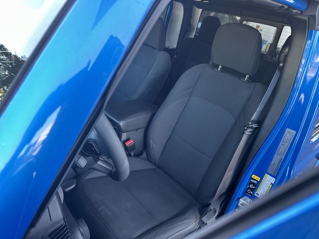 Used 2023 Blue Jeep Sport S image 12