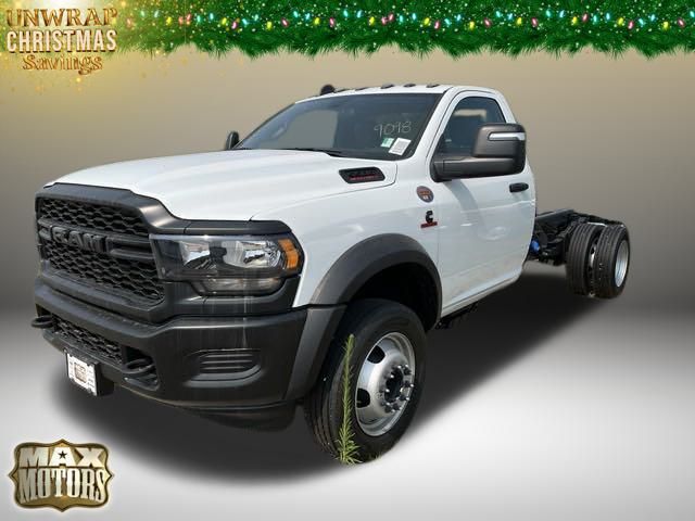 2024 Ram 5500HD Tradesman 3