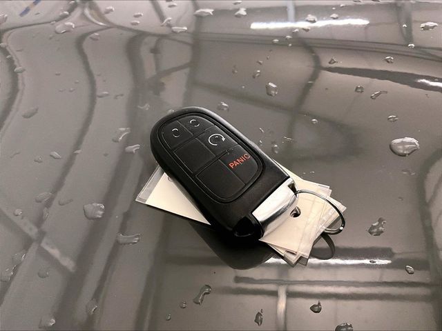 2020 Jeep Cherokee Latitude Plus Gray at Subaru and VW of Moon Township
