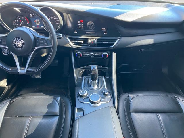 Alfa RomeoGiulia10