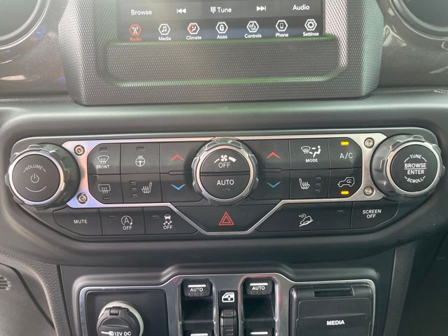 2019 Jeep Wrangler Unlimited Sport Altitude 28