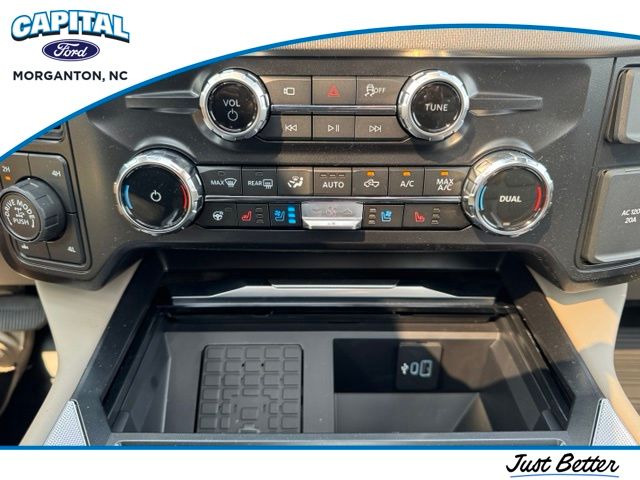 New 2026 Black Ford Platinum image 28