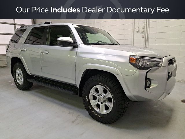 Classic Silver Metallic 2020 Toyota 4Runner SUV / Crossover Four-Wheel Drive 5-Speed Automatic Overdrive