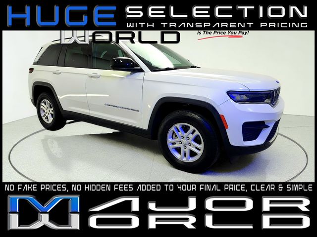 2024 Jeep Grand Cherokee Laredo RWD
