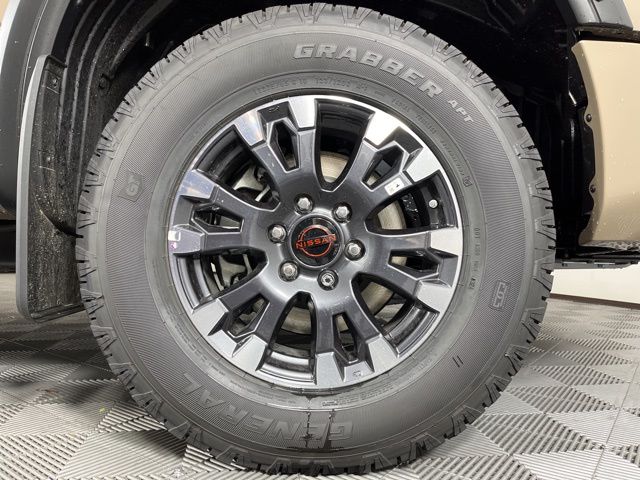 2024 Nissan Titan XD PRO-4X 12