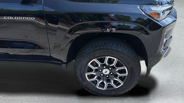 Used 2026 Black Chevrolet Z71 image 34