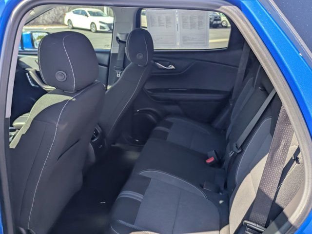 2025 Chevrolet Blazer 2LT - Photo 14