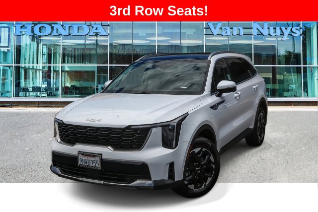 White Pearl 2024 Kia Sorento SUV / Crossover All-Wheel Drive 8-Speed Automatic