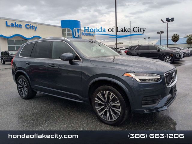 2022 Volvo XC90 T6 Momentum 6-Passenger AWD