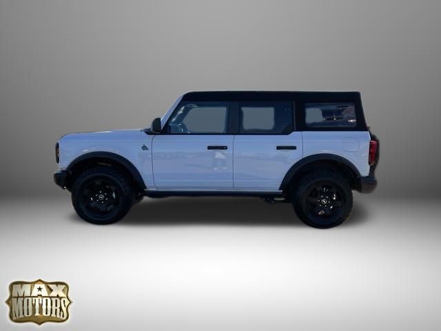 2024 Ford Bronco Black Diamond 6