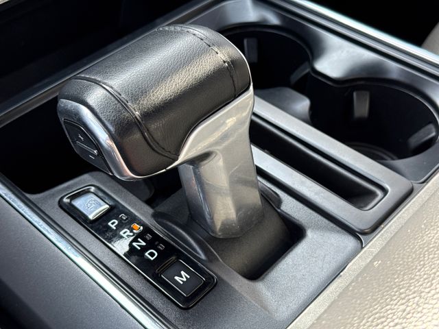 Used 2025 Gray Ford Lariat image 26