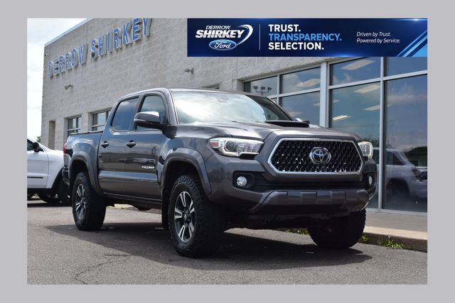 Magnetic Gray Metallic 2018 Toyota Tacoma Pickup Truck Four-Wheel Drive 6-Speed Manual