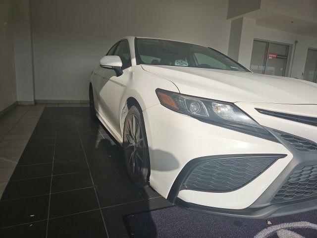 2022 Toyota Camry SE White at Don McGill Toyota