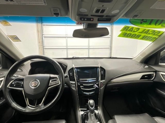 View vehicle photo 4