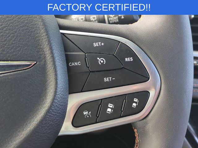 Used 2025 Black Chrysler Pinnacle image 21