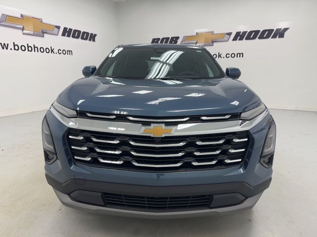 new 2026 Chevrolet Equinox car, priced at $30,240