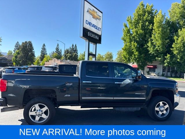 Gray (Graphite Metallic) 2018 Chevrolet Silverado 2500HD Pickup Truck 4X2 6-Speed Automatic