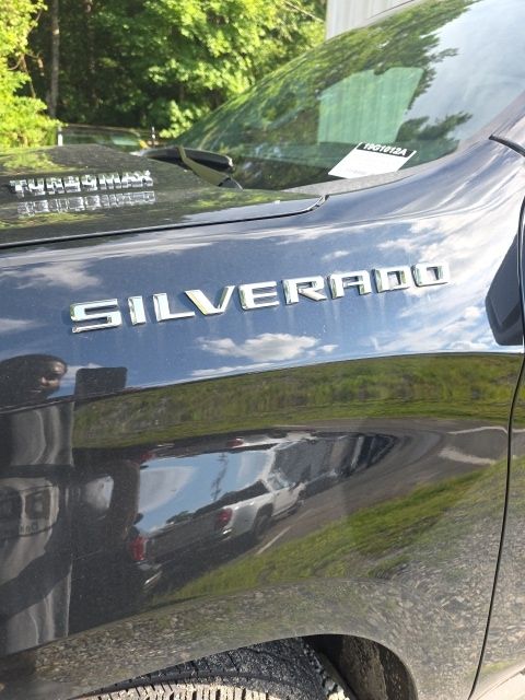 Used 2026 Black Chevrolet Custom image 4