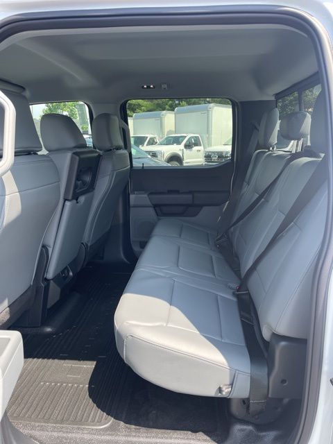 2025 Ford F-350 Super Duty XL
