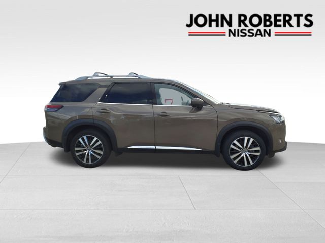 2023 Nissan Pathfinder Platinum 27