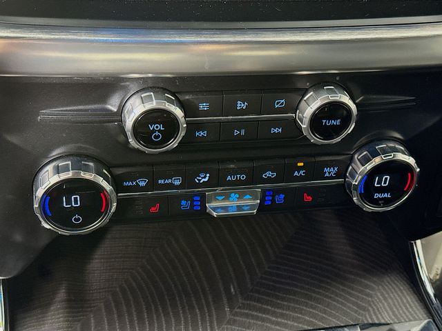 2021 Oxford White Ford F-150 Lariat 4X4 Truck