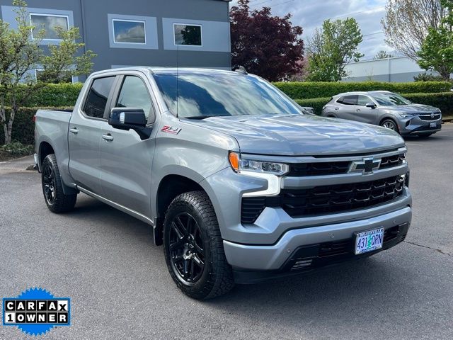 Sterling Gray Metallic 2025 Chevrolet Silverado 1500 RST Crew Cab 4WD Pickup Truck Four-Wheel Drive Automatic