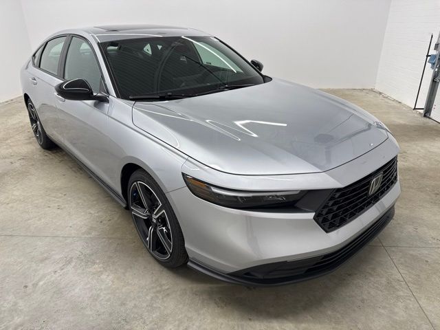 New 2026 Silver Honda Sport image 3