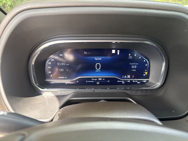 Used 2022 Beige Chevrolet Z71 image 21