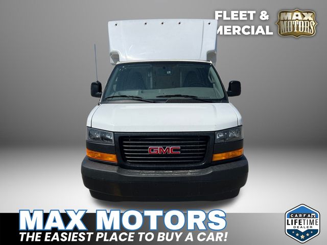 2022 GMC Savana 3500 Work Van 2