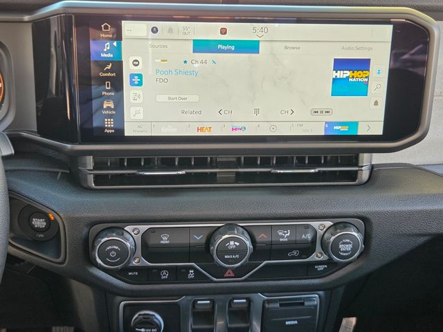 New 2026 White/off-white Jeep Sport image 18