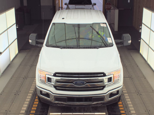 2018 White Ford F-150 XLT 4X4 Truck