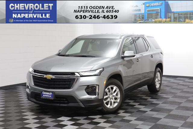 Sterling Gray Metallic 2023 Chevrolet Traverse SUV / Crossover Four-Wheel Drive 9-Speed Automatic