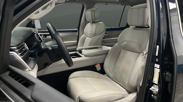 Used 2023 Midnight Sky Jeep Base image 9
