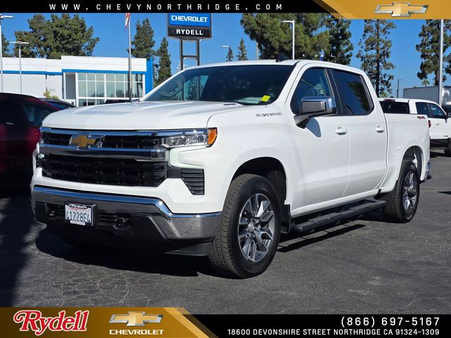 Summit White 2025 Chevrolet Silverado 1500 Pickup Truck Four-Wheel Drive 8-Speed Automatic