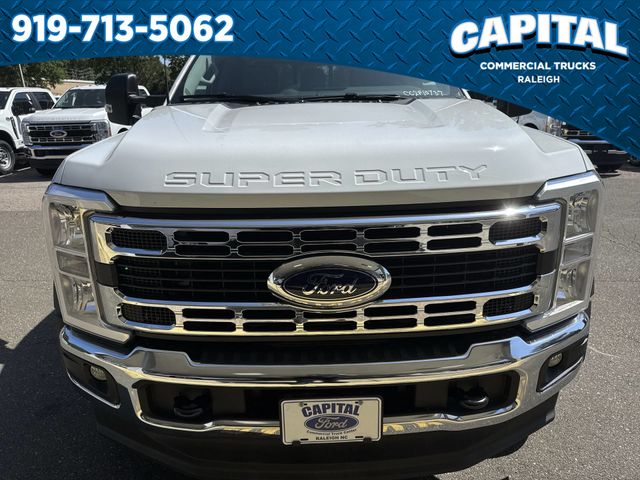 New 2026 White Ford 11FT SERVICE BODY image 12