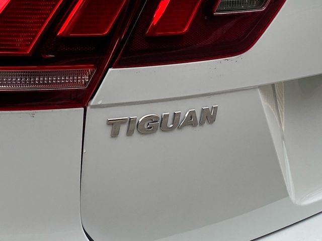 2020 Volkswagen Tiguan 2.0T SE 32