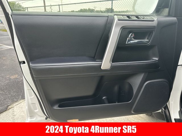 2024 Toyota 4Runner SR5 4