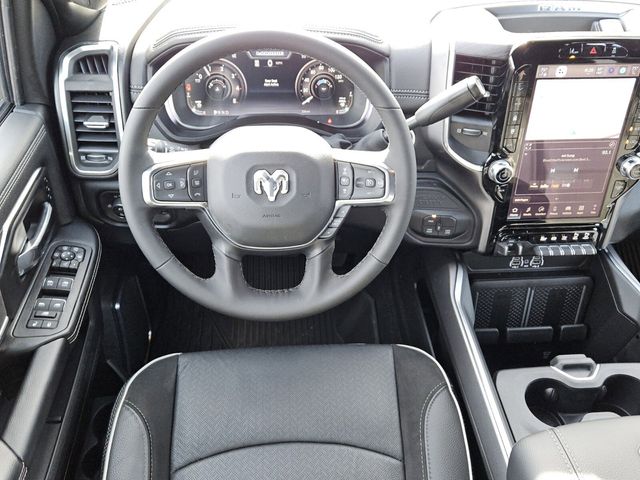 2026 Ram 3500 Laramie Crew Cab 4x4 8' Box