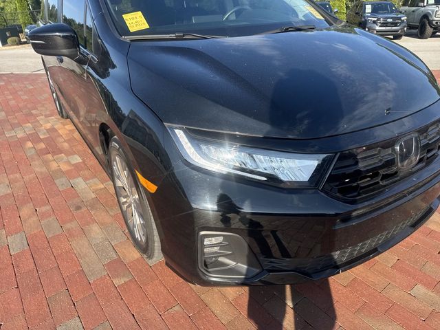 Used 2025 Honda Odyssey Van