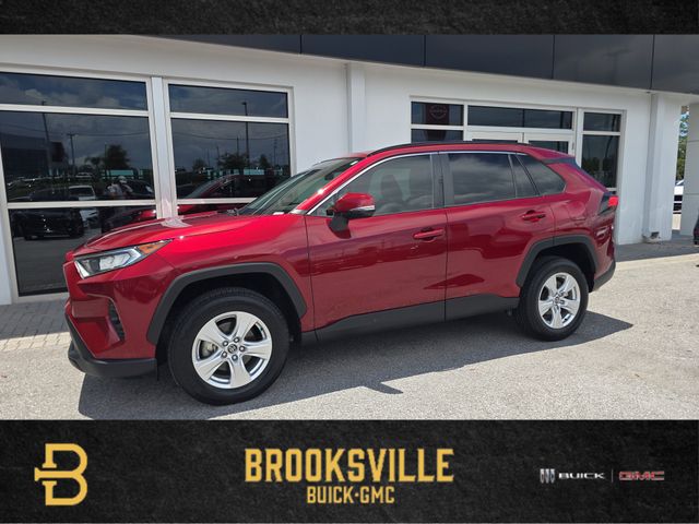 Red (Ruby Flare Pearl) 2020 Toyota RAV4 XLE FWD SUV / Crossover Front-Wheel Drive 8-Speed Automatic